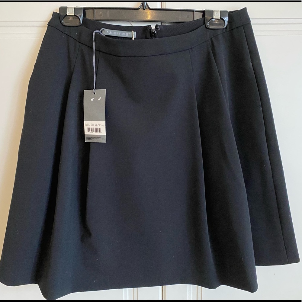 NEW Alberta Ferretti Skirt